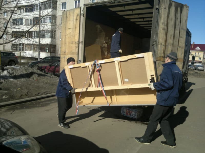 4 причины, по которым вы не должны нанимать непрофессиональных грузчиков